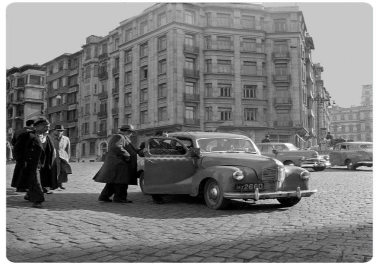 다루 술탄 호텔 갈라타 이스탄불 외부 사진 The building in 1950
